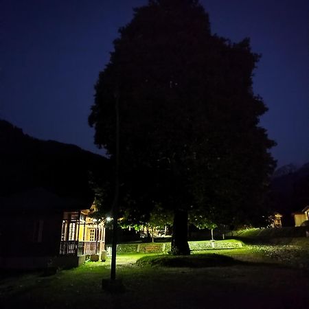 Grand View Resorts Chatpal Anantnag Buitenkant foto